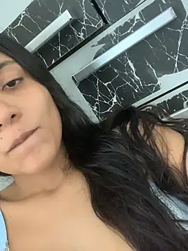 maduu789 online show from May 31, 8:43 pm