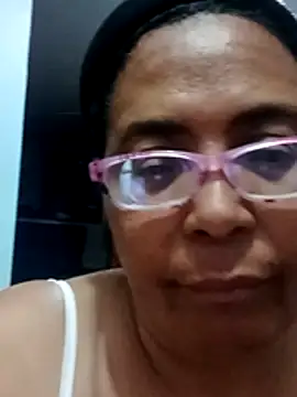 sexymomsn online show from May 8, 12:36 am