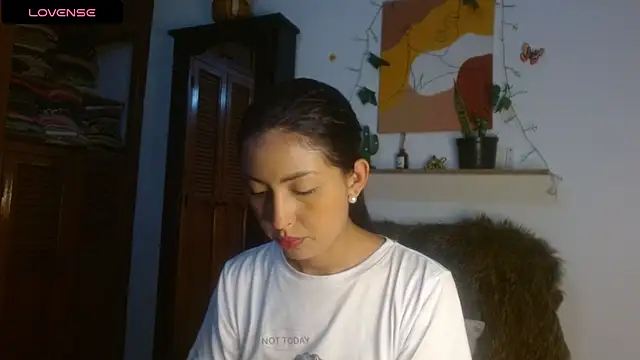 ivanna dl online show from May 26, 1:05 am
