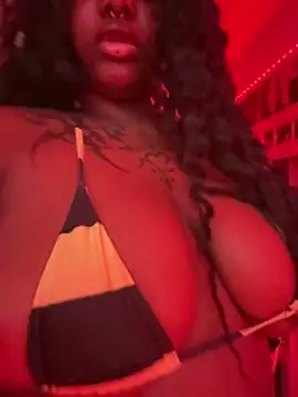 Nyla xox online show from May 18, 7:53 pm
