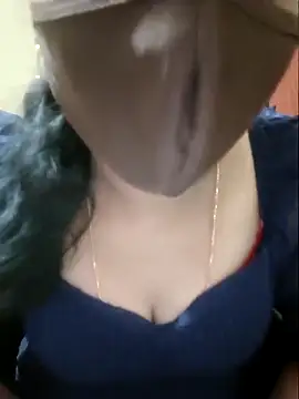 Latha lovely online show from May 11, 2:08 pm