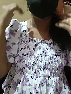 Latha lovely online show from May 19, 3:41 pm