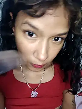 Yi Uzi online show from April 22, 12:29 am