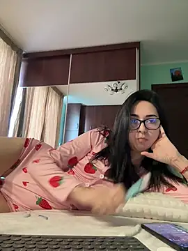 TheaMerve online show from April 22, 12:57 pm