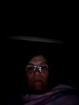 MileDi777 online show from April 21, 8:27 pm