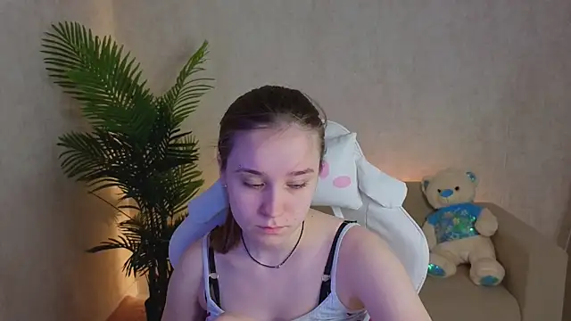 SweetieBlush online show from May 1, 1:09 am