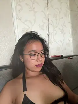 Z Milll online show from July 2, 11:16 am