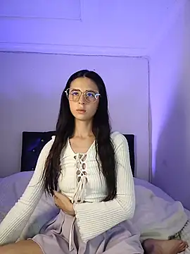 its Lia 1 online show from May 2, 3:26 pm