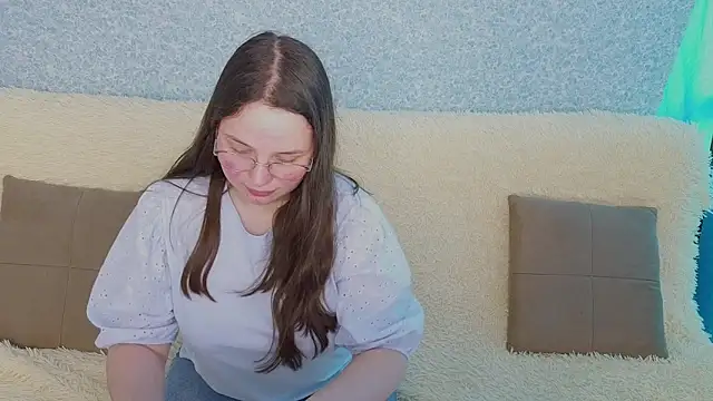 SofiDreamm online show from April 24, 2:09 pm