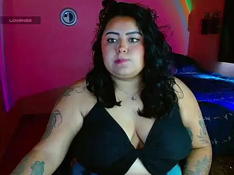 LunaAddittion online show from July 10, 3:23 pm