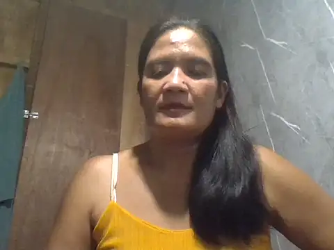 PinayZaira online show from July 6, 11:37 am