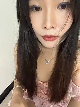Xiaoyunduo1 online show from July 8, 11:45 am