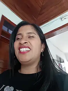 SofiaMendez1  online show from April 29, 3:37 pm