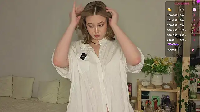 low signal online show from May 1, 4:21 pm