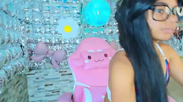 candy-paris online show from June 19, 4:32 pm