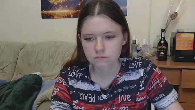 JessicaHolland1 online show from May 18, 7:20 pm