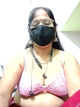 SEEMA 012 online show from May 13, 5:35 am
