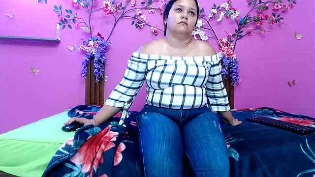 starfishanal21 online show from May 4, 7:39 pm