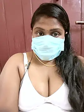 Romantic Woman online show from April 29, 7:52 pm