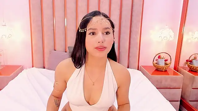 Zoe Monrow online show from June 10, 12:26 pm