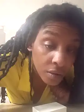 Azelia 33 online show from April 14, 11:54 am