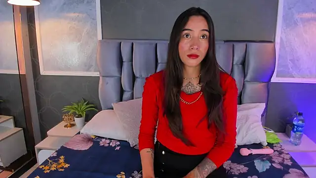 Cata Jonees online show from April 28, 7:29 pm