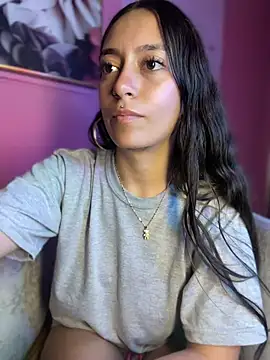 DulceLatinaxo online show from April 22, 2:52 am