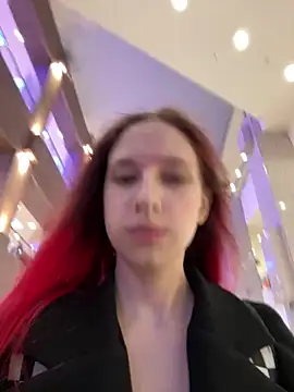 michelle lovique online show from April 22, 8:33 am