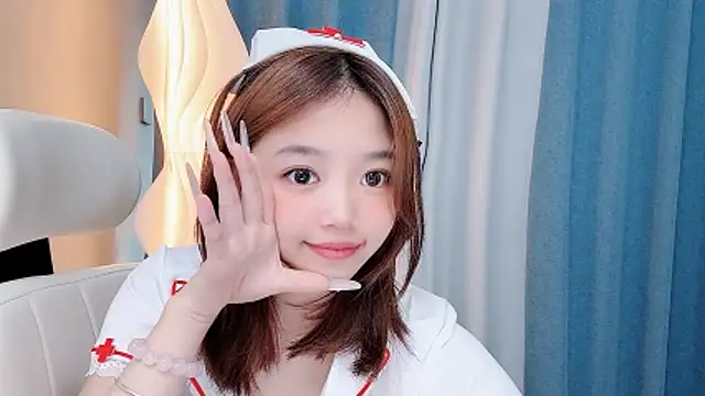 Lilababy00 online show from June 29, 10:37 am
