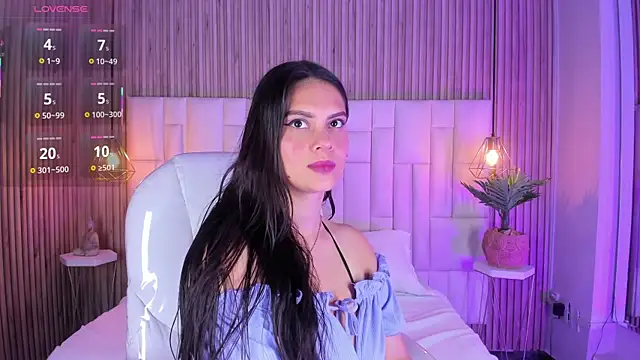 NicolSantos online show from May 1, 11:46 am