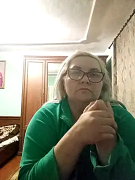 AureliaSky598 online show from April 29, 7:30 pm