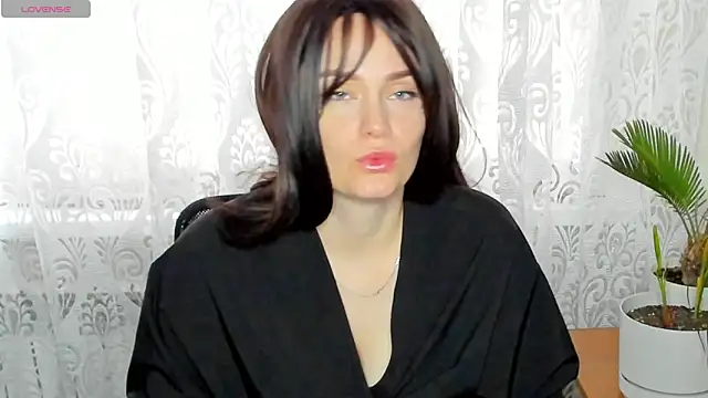Ann Hunt online show from June 19, 9:24 am