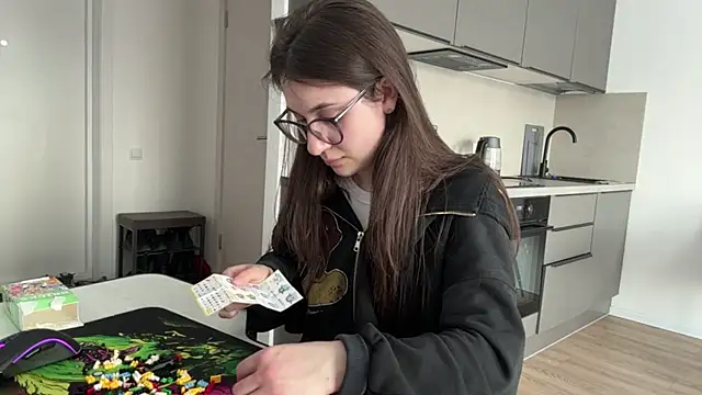 Eileen Wagner online show from April 22, 2:03 pm