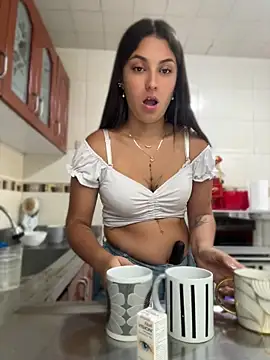 Lucyfer-fire online show from May 9, 11:56 am