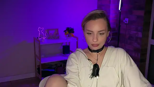 mari grey online show from April 28, 8:57 pm