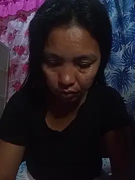  sweetbabe23 online show from April 28, 1:15 pm