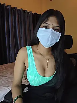 Eva Elexx online show from July 13, 9:15 pm