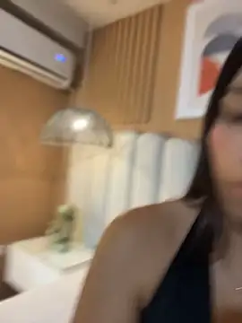 valery vanegas online show from April 22, 8:28 pm