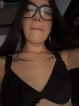 babedemon666 online show from May 18, 8:48 pm