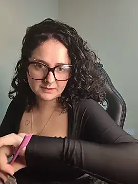  lascivious online show from May 24, 1:15 am
