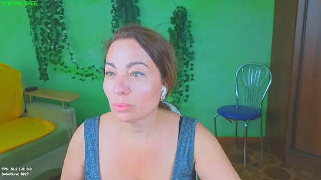 Zoe Zephyr online show from July 17, 6:29 am