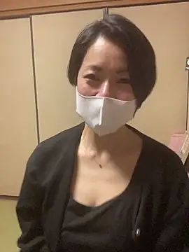 rin2432 online show from May 1, 2:42 pm