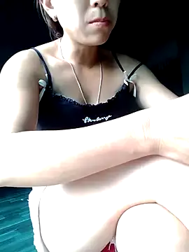 Zara-Lina online show from May 19, 1:56 am