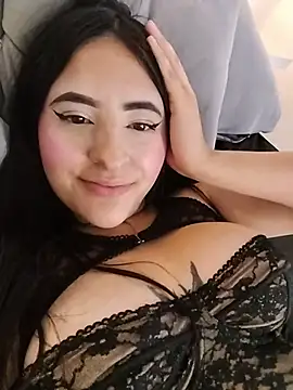 Maggiee 1 online show from July 21, 7:25 pm
