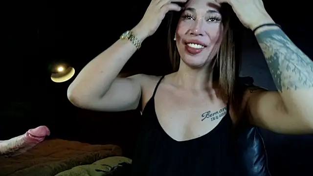 prettybushy online show from June 3, 11:22 am