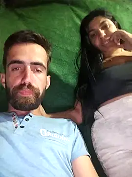 mujerymarido online show from April 18, 2:25 am