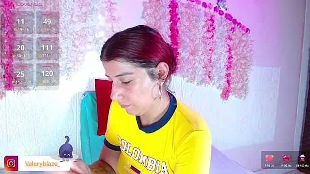 ValeryBlaze  online show from June 23, 7:12 pm