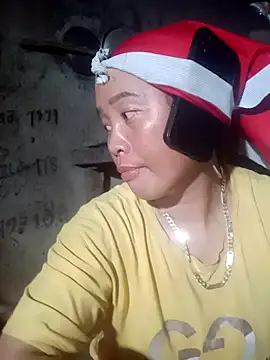 phuongtrinh1 online show from April 25, 1:25 pm