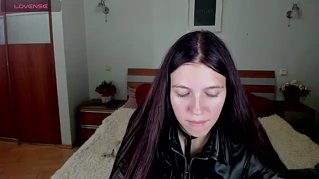 MaryRapunzel online show from May 14, 8:03 pm