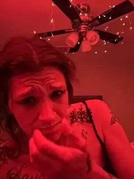 SavageKitten420 online show from April 27, 11:40 am